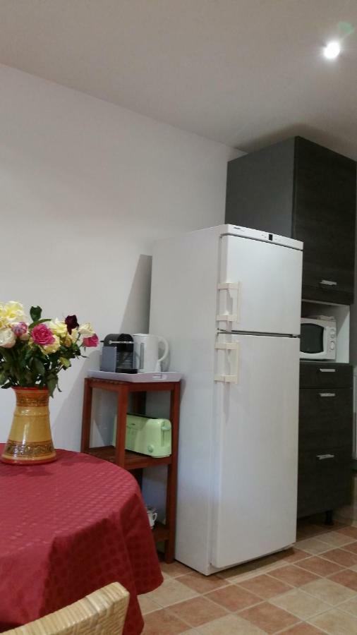 Chambre Avec Jardin Pierre Curie Bry-sur-Marne Eksteriør billede